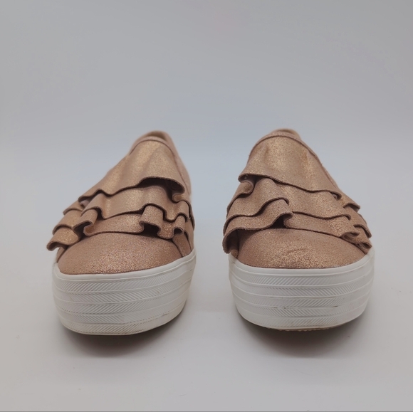 Keds Women's Sz 8.5 Triple Ruffle Metallic Suede Slip-On Sneakers WH59315 - Picture 2 of 10